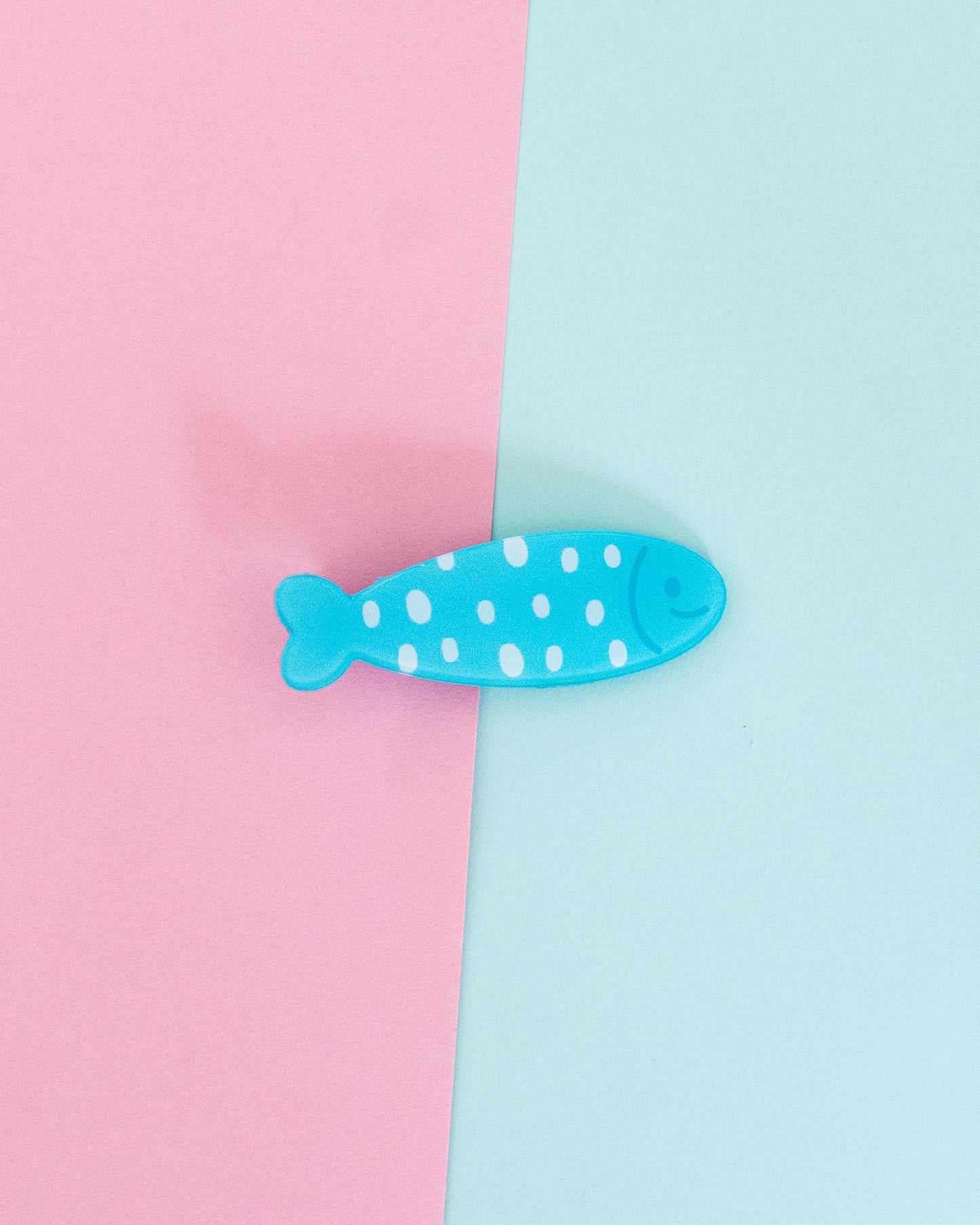 *new* Dopamine Fish Pal Hair Clips