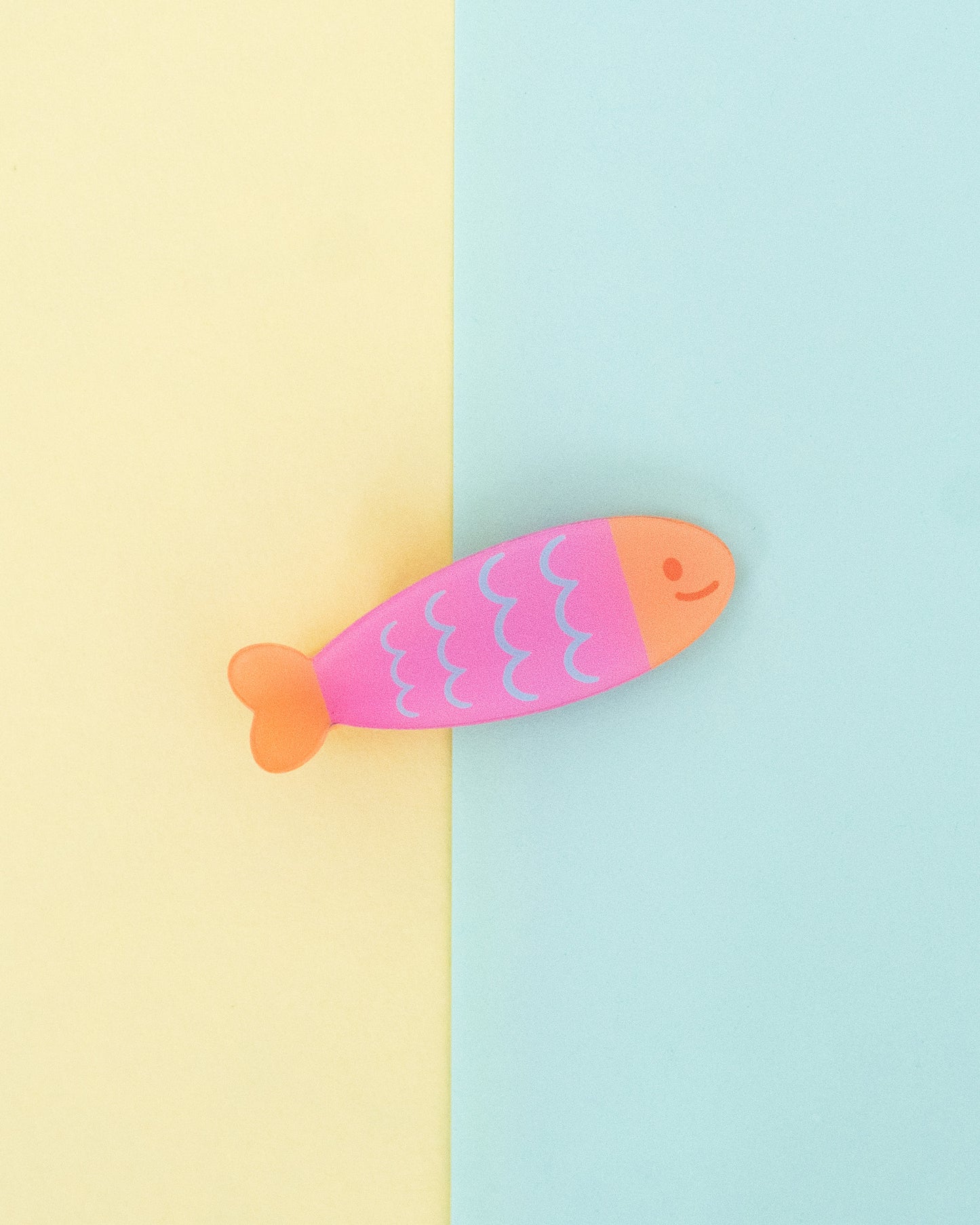 *new* Dopamine Fish Pal Hair Clips