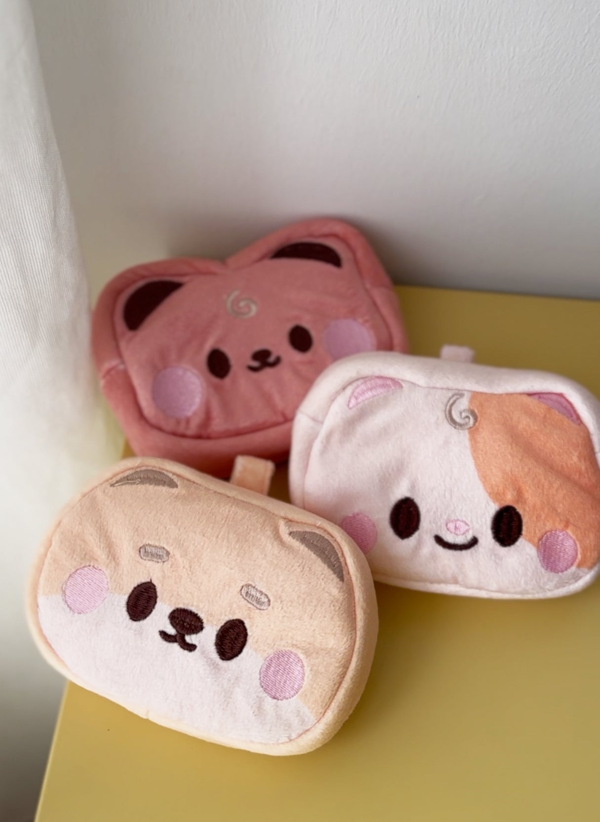 *new* Minty Friends Face Pouch