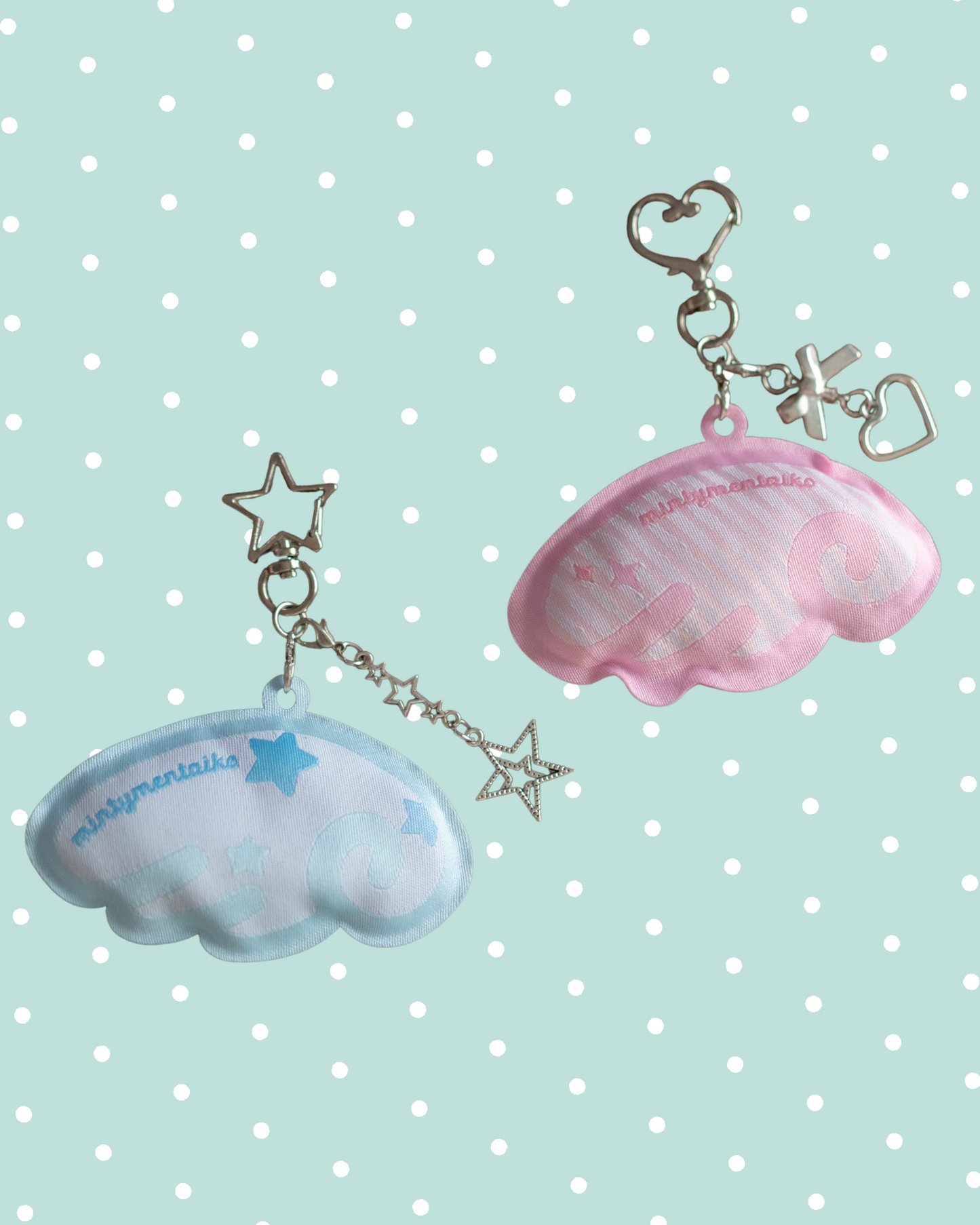 *new* Embroidery Puffy Wing Charm