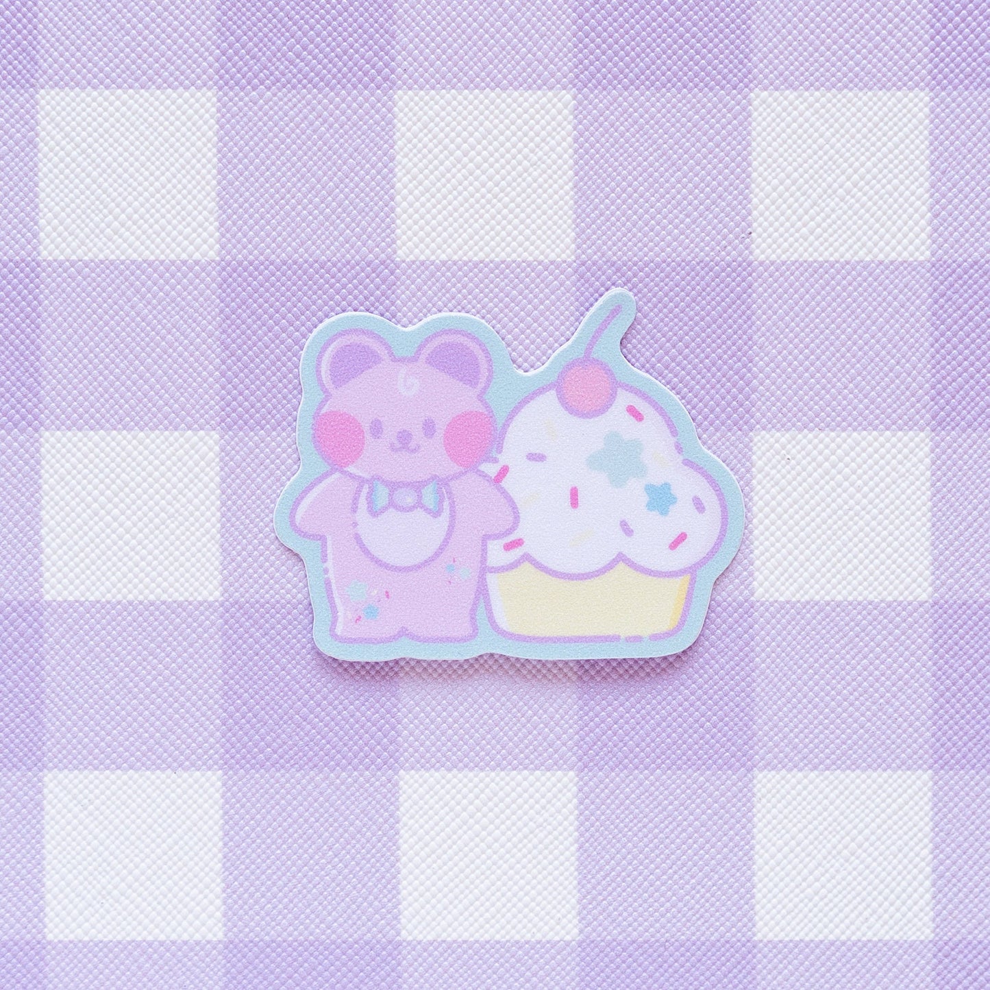 Darekuma Retro Pop Cupcake Frosted Finish Die-Cut Sticker